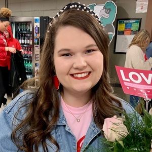 Meet your Posher, Lauren